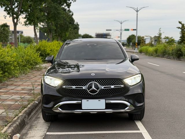 M-BENZ賓士 GLC200  第2張相片