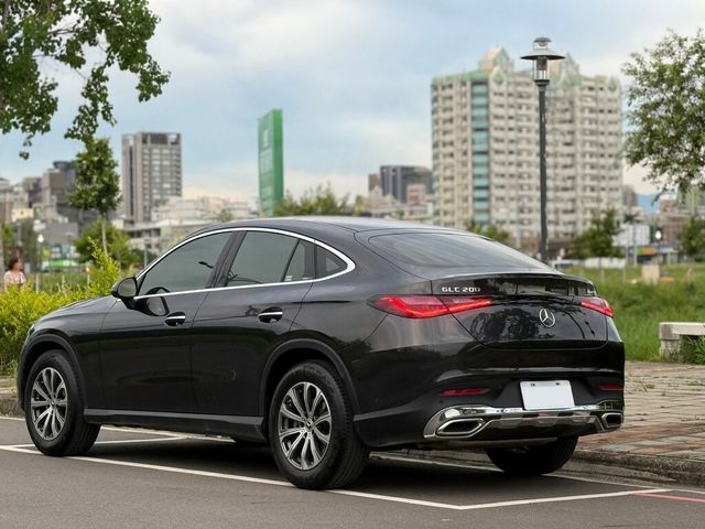 M-BENZ賓士 GLC200  第3張相片