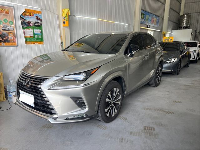 LEXUS凌志 NX200  第2張相片