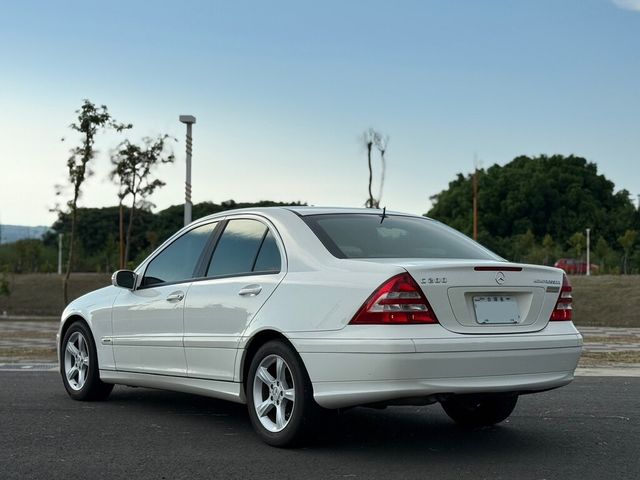 M-BENZ賓士 C200  第4張相片