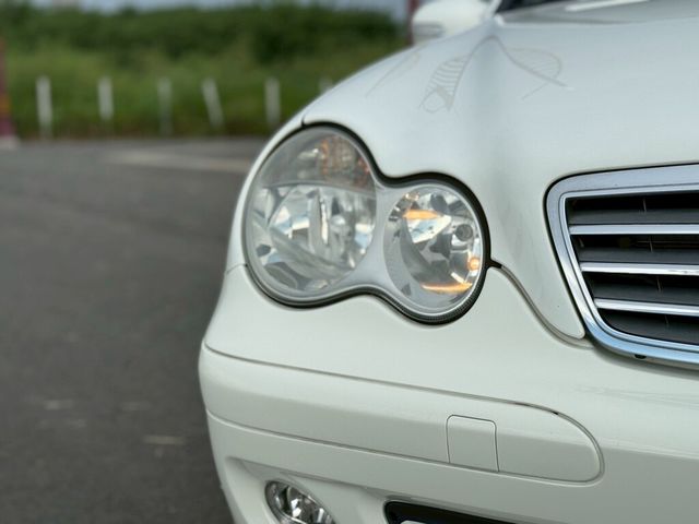 M-BENZ賓士 C200  第5張相片