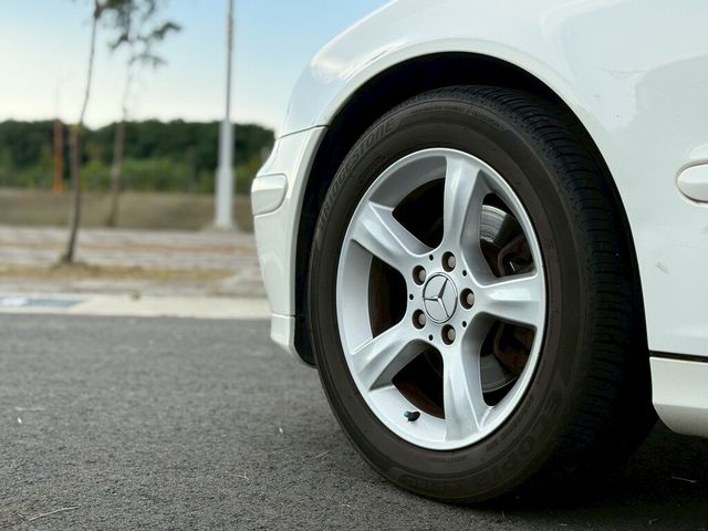 M-BENZ賓士 C200  第7張相片