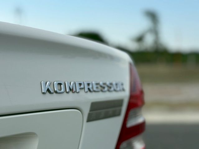 M-BENZ賓士 C200  第8張相片