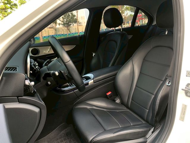M-BENZ賓士 C200  第6張相片