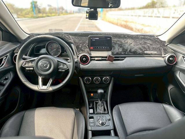 MAZDA馬自達 CX-3  第4張相片