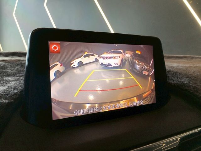 MAZDA馬自達 MAZDA 3  第8張相片