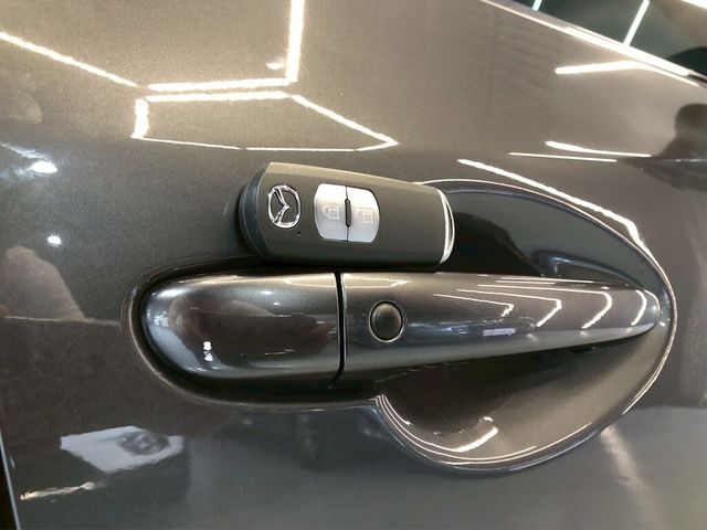 MAZDA馬自達 MAZDA 3  第14張相片