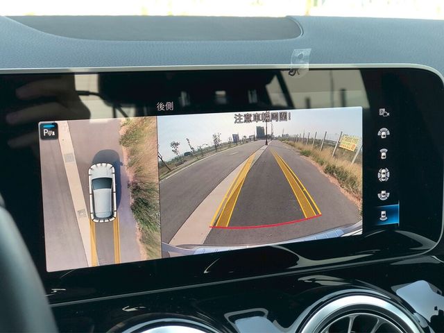 M-BENZ賓士 GLA200  第6張相片