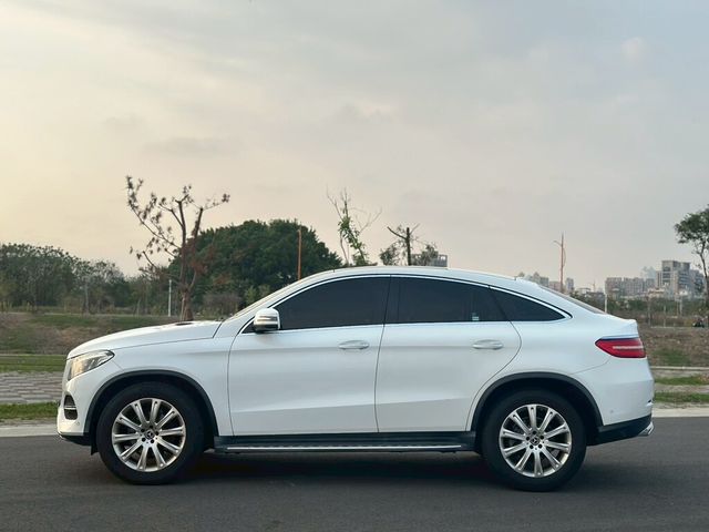 M-BENZ賓士 GLE COUPE  第2張相片