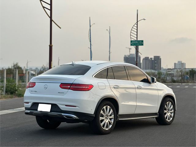 M-BENZ賓士 GLE COUPE  第3張相片