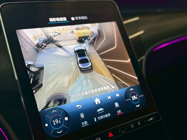 M-BENZ賓士 C200  第8張相片