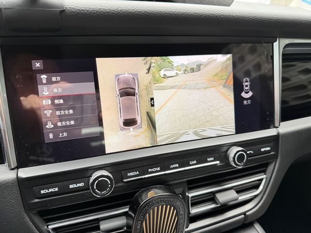 PORSCHE保時捷 MACAN S  第6張相片
