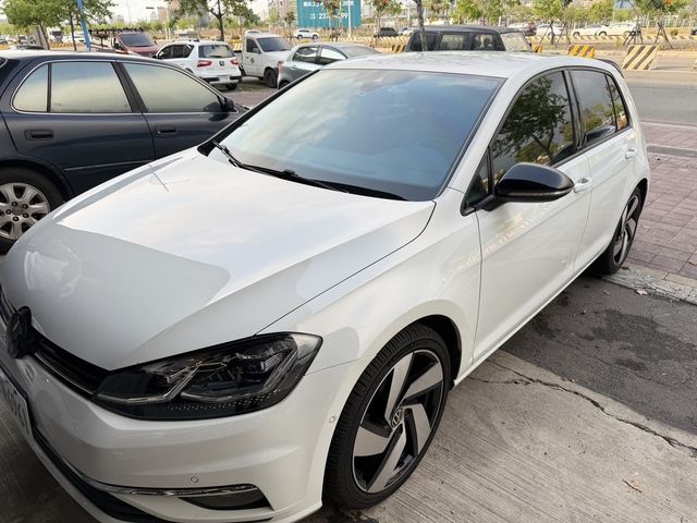 VOLKSWAGEN福斯 GOLF  第5張相片