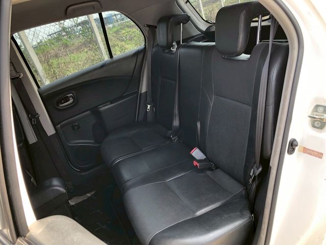 TOYOTA豐田 YARIS  第9張相片