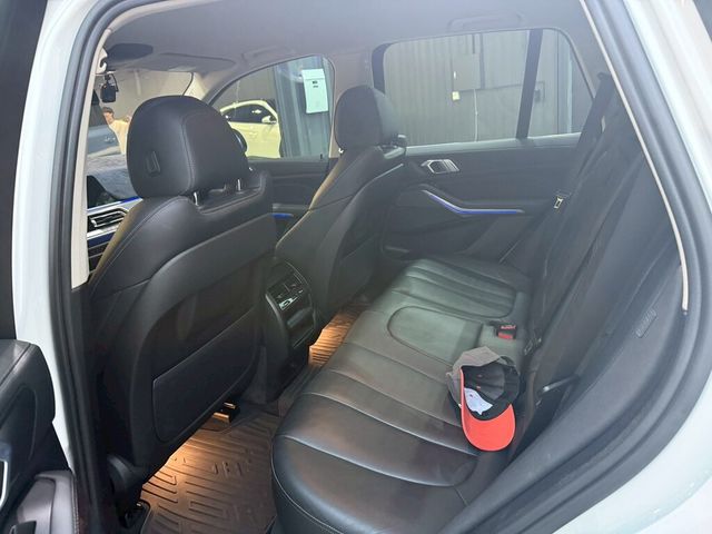 BMW寶馬 X5 XDRIVE25D  第5張相片