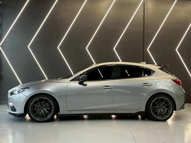 MAZDA馬自達 MAZDA 3  第2張相片