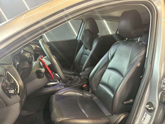 MAZDA馬自達 MAZDA 3  第4張相片