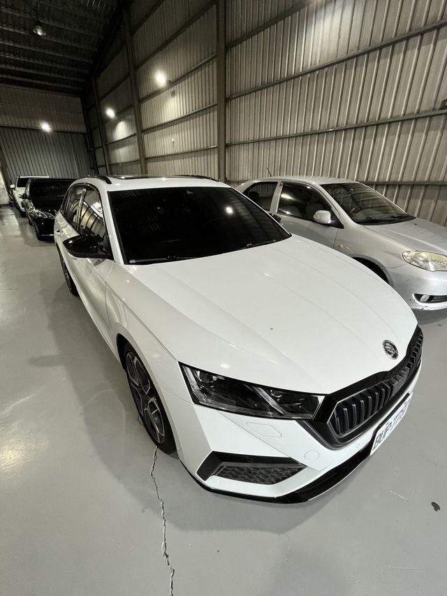 SKODA司科達 OCTAVIA  第1張相片