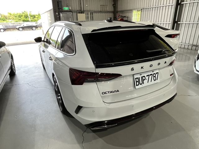 SKODA司科達 OCTAVIA  第3張相片