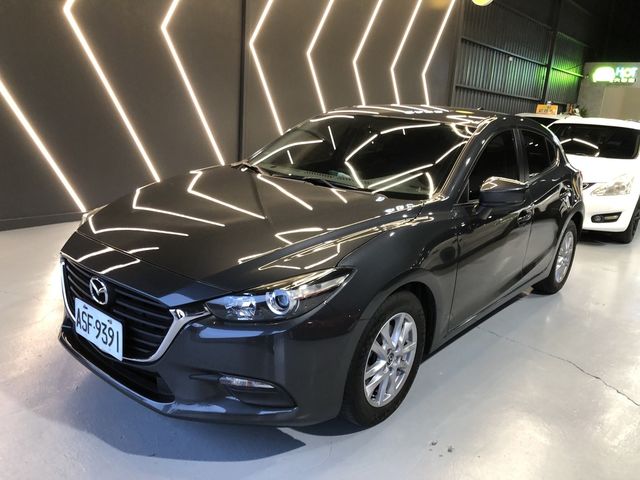 MAZDA馬自達 MAZDA 3  第1張相片