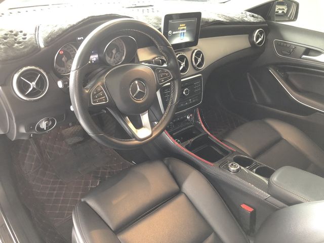 M-BENZ賓士 GLA200  第6張相片