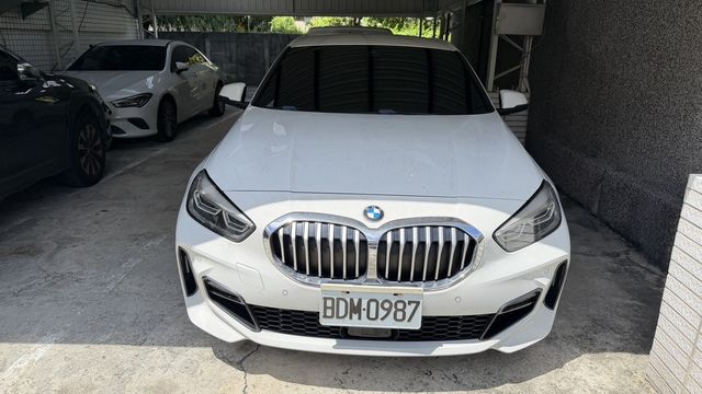 BMW寶馬 118I  第2張相片