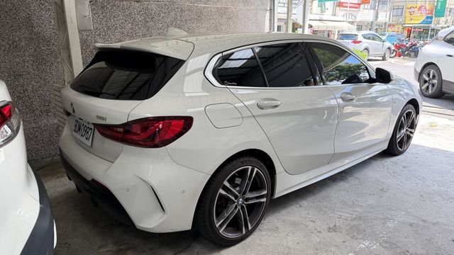 BMW寶馬 118I  第3張相片