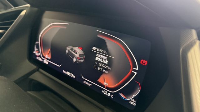 BMW寶馬 118I  第6張相片