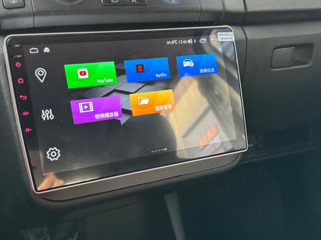 FABIA COMBI 旅行車/省油省稅大空間/全新安卓機10吋大螢幕/4顆馬牌輪胎8成新/剛做完保養喔  第8張相片