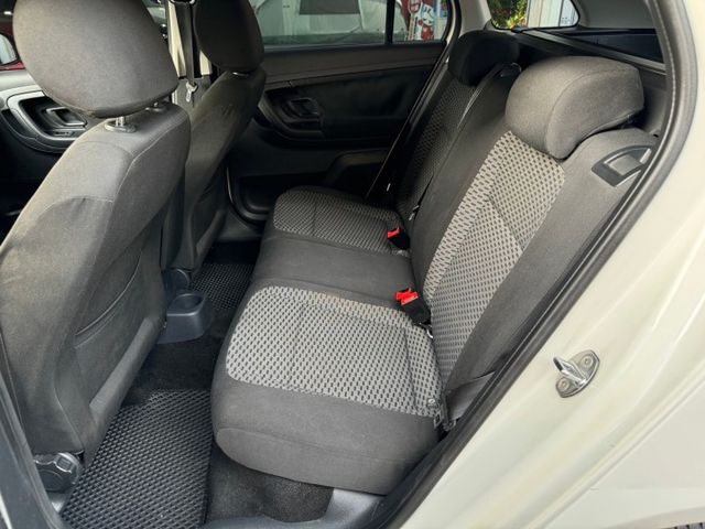FABIA COMBI 旅行車/省油省稅大空間/全新安卓機10吋大螢幕/4顆馬牌輪胎8成新/剛做完保養喔  第13張相片