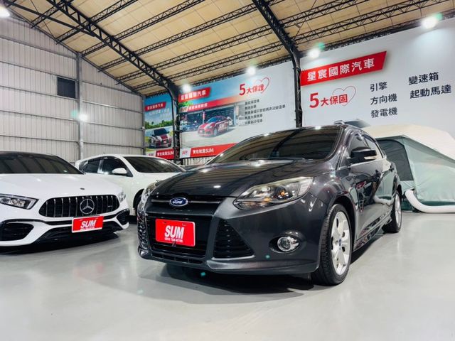 FOCUS 2.0S 5門/實跑6萬多公里/天窗/恆溫定速/衛星導航/倒車影像/全車原版件  第3張相片