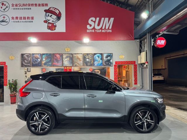 XC40 T4 R-Desing實跑4萬多公里/全景天窗/PA2跟車/HK/盲點偵測/環艙影像/無線充電盤  第20張相片