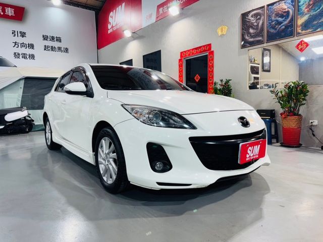 里程實跑10萬/天窗/恆溫定速/i-key/衛星導航/倒車影像  第2張相片