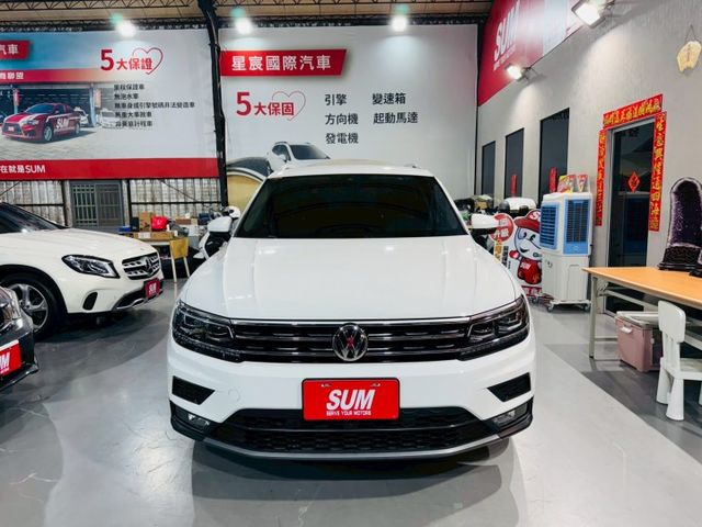 實跑6萬多公里原廠保養中/全車原版件/倒車影像/環景影像/電尾門/可全額貸款  第1張相片