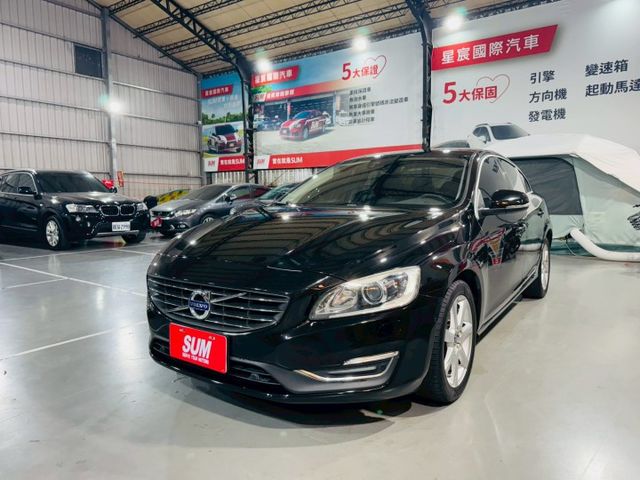 可全額貸款/方向盤F1換檔/柴油省油省稅大扭力/衛星導航/倒車影像/左右獨立恆溫  第2張相片