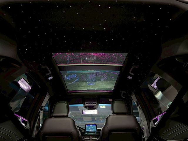 KUGA 250 ST-Line X 實跑2萬/百萬星空頂/電子可調式閥門/四輪驅動/250匹大馬力/全車氣氛燈可全貸  第12張相片