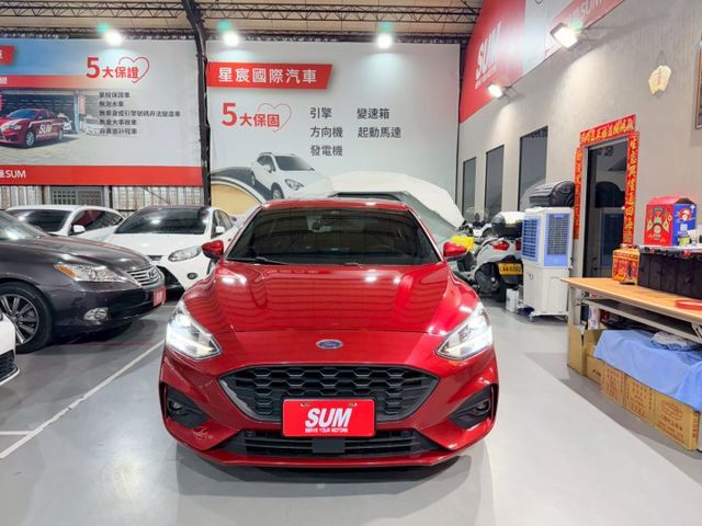 ST-LINE 法拉利紅實跑5萬/B&O九支環繞音響/倒車影響/ Level 2自動駕駛/Apple CarPlay  第1張相片