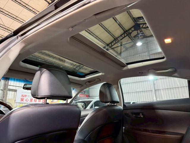ES350旗艦版/實跑10萬/雙天窗/雙前座冷熱通風椅/倒車影像/電動後遮陽簾/摸門解鎖/可全貸  第13張相片
