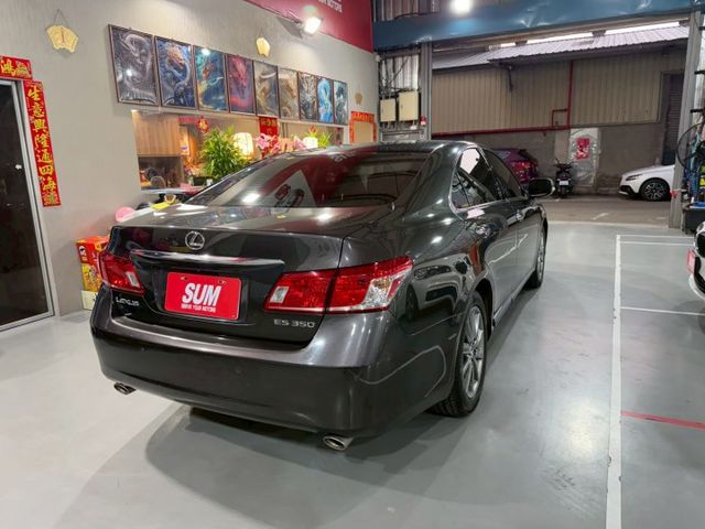 ES350旗艦版/實跑10萬/雙天窗/雙前座冷熱通風椅/倒車影像/電動後遮陽簾/摸門解鎖/可全貸  第17張相片