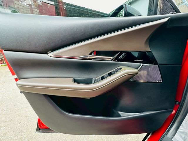 CX-30  第8張相片