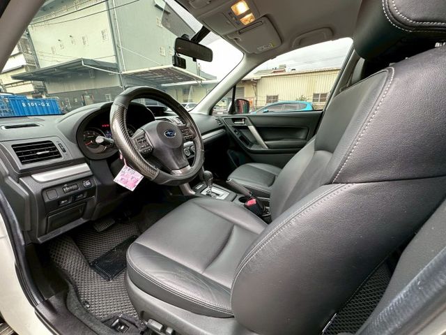 FORESTER  第8張相片