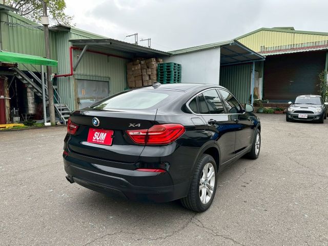 X4 28i 里程實跑11萬 /總代理/360環境影像/倒車影像/方向盤換檔快播/按鍵式啟動/恆溫/定速/可全額貸  第17張相片