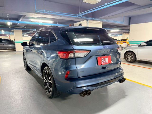KUGA 250 ST-Line X 實跑2萬/百萬星空頂/電子可調式閥門/四輪驅動/250匹大馬力/全車氣氛燈可全貸  第14張相片