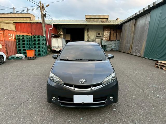 一台可以傳宗接代的七人座休旅車/HID頭燈/摸門解鎖/按鍵式啟動/恆溫定速/倒車影像/衛星導航/可全貸/  第1張相片