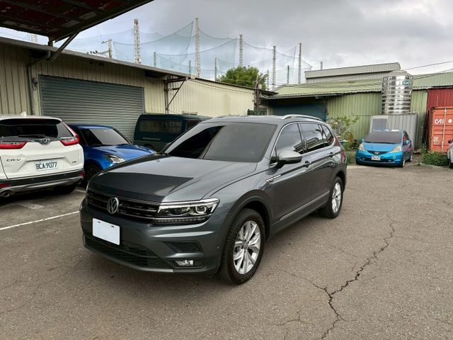優質7人座/原廠選配/360度環景影像/Apple CarPlay/電動尾門/正一手車/原版件/ACC跟車/盲點偵測  第2張相片