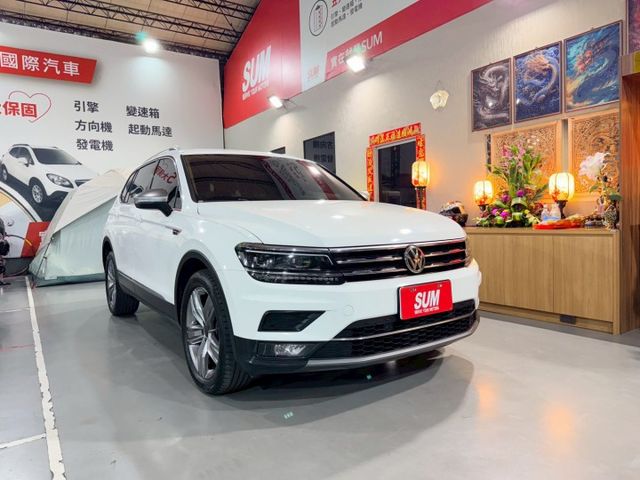 7人座/摸門解鎖/I-key/恆溫/定速/電動尾門/ACC跟車/換檔撥片/8 吋觸控螢幕/Apple CarPlay  第3張相片