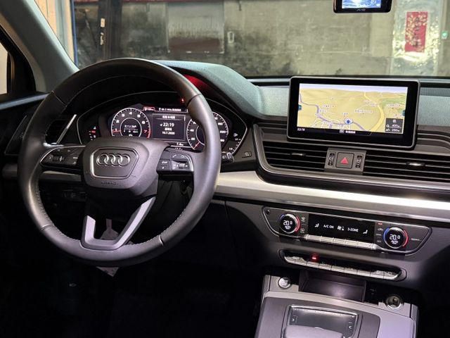 摸門解鎖/I-key/恆溫/電動尾門/ACC 主動式定速巡航/主動式車道維持/偏離警示系統  第7張相片