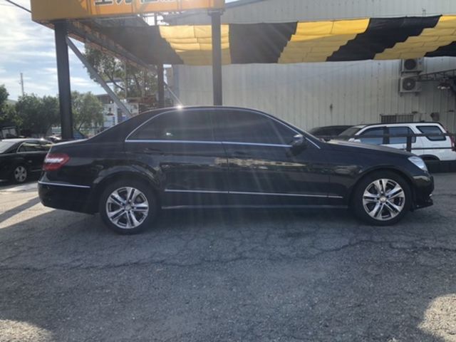 M-BENZ賓士 E300  第4張相片