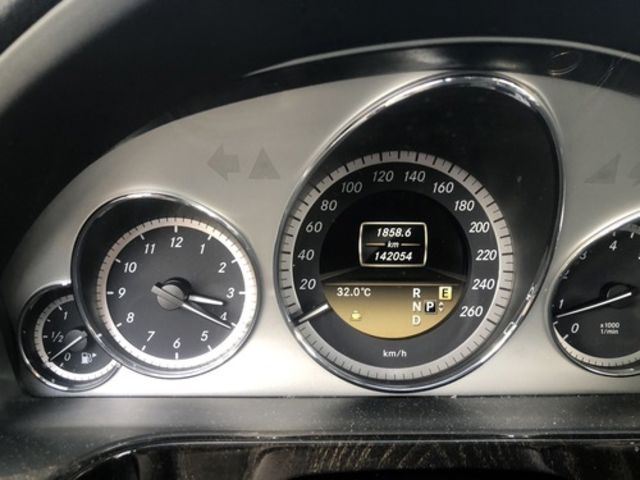 M-BENZ賓士 E300  第13張相片
