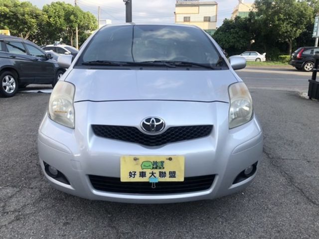 TOYOTA豐田 YARIS  第2張相片